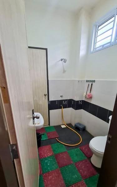 2-storey Terraced House for Sale in Johor Bahru (Johor) - Arzaim Barimin - Bathroom - PropertyGuru.com.my