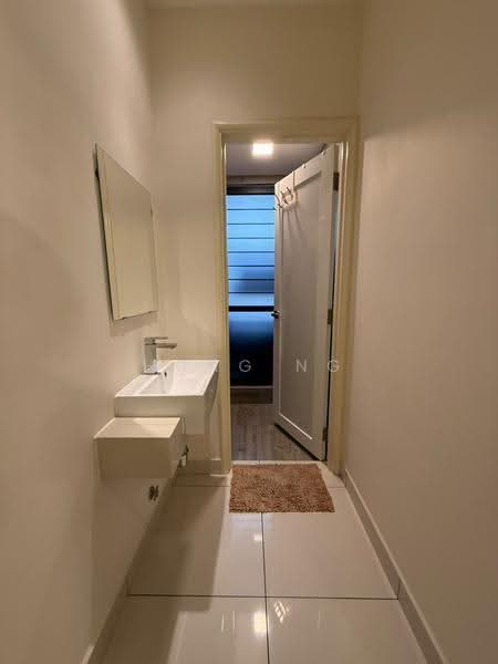 Kediaman Servis untuk Dijual di Arte Mont Kiara - Hong Ng - Corridor - PropertyGuru.com.my
