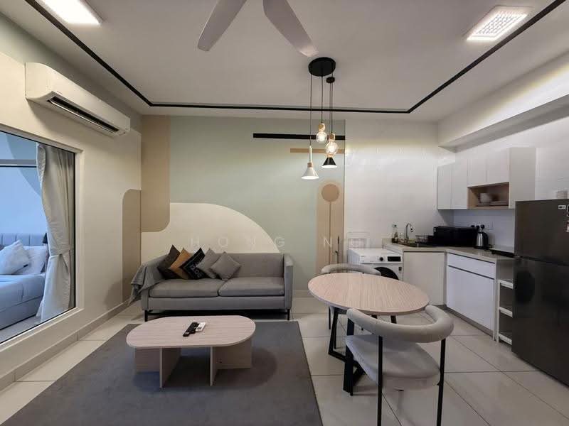 Kediaman Servis untuk Dijual di Arte Mont Kiara - Hong Ng - Living Room - PropertyGuru.com.my