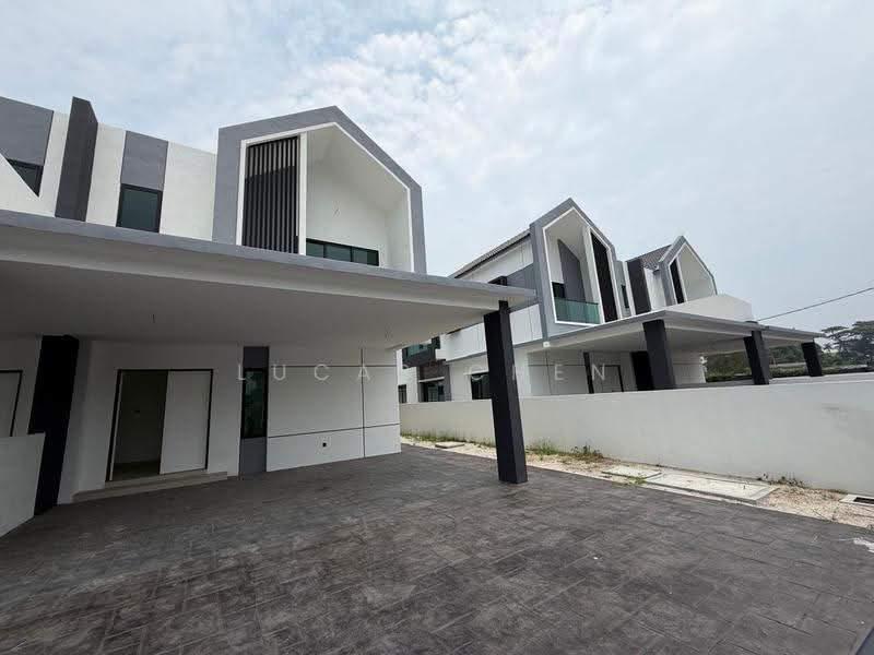 Rumah Berkembar untuk Dijual di New Pasir Puteh (Ipoh) - Lucas Chen - Exterior - PropertyGuru.com.my