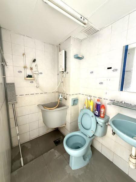 Kondominium untuk Dijual di Halaman Pulau Tikus - Jeff Tan - Bathroom - PropertyGuru.com.my