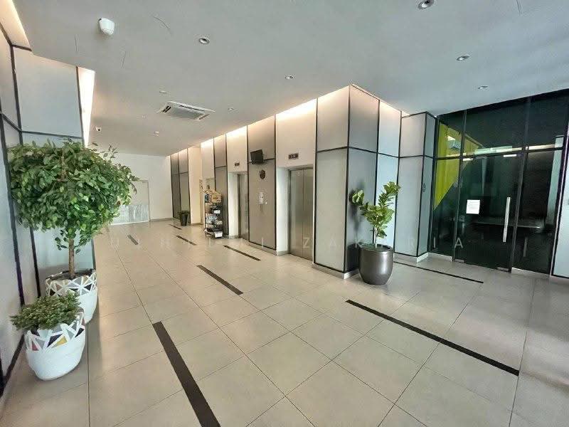 Condominium for Sale at Skyvilla @ D'Island - Zulhilmi Zakaria - Lobby - PropertyGuru.com.my