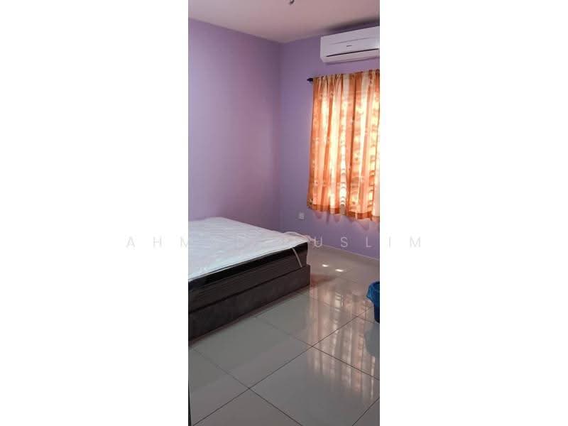 Rumah Teres untuk Disewa di Banting (Selangor) - Ahmad Muslim - Bedroom - PropertyGuru.com.my