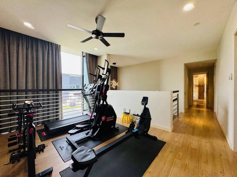 Semi-Detached House for Sale in Denai Alam (Shah Alam) - Nahathir Shahabudin - Gym - PropertyGuru.com.my