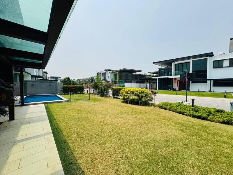 Semi-Detached House for Sale in Denai Alam (Shah Alam) - Nahathir Shahabudin - Exterior - PropertyGuru.com.my