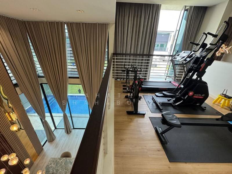 Semi-Detached House for Sale in Denai Alam (Shah Alam) - Nahathir Shahabudin - Gym - PropertyGuru.com.my