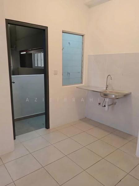 Kediaman Servis untuk Disewa di Kita Impian @ Cybersouth - Azizirrahim . - Interior - PropertyGuru.com.my