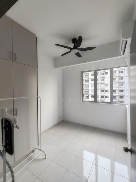 Pangsapuri untuk Disewa di Idaman Abadi - Jeff Cheah - Bedroom - PropertyGuru.com.my