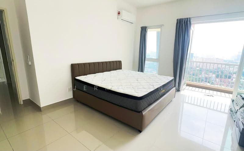 Kondominium untuk Disewa di Setia Sky Ville - Jerry Tan - Bedroom - PropertyGuru.com.my