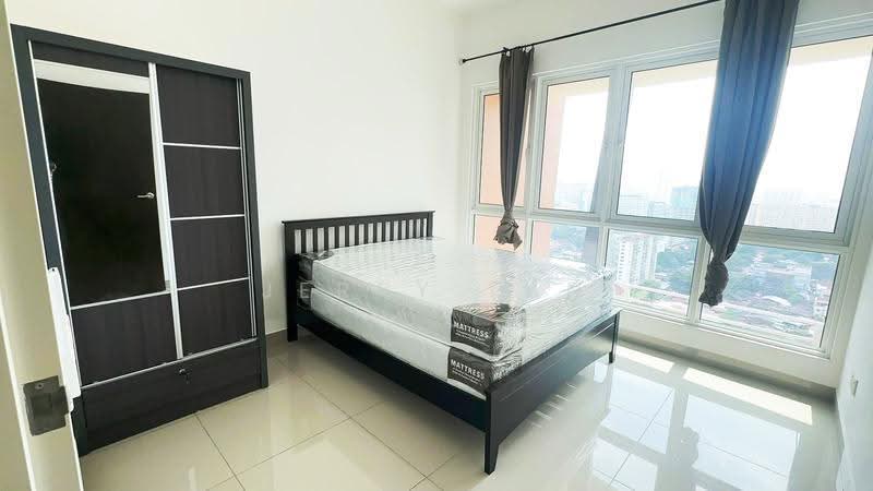 Kondominium untuk Disewa di Setia Sky Ville - Jerry Tan - Bedroom - PropertyGuru.com.my