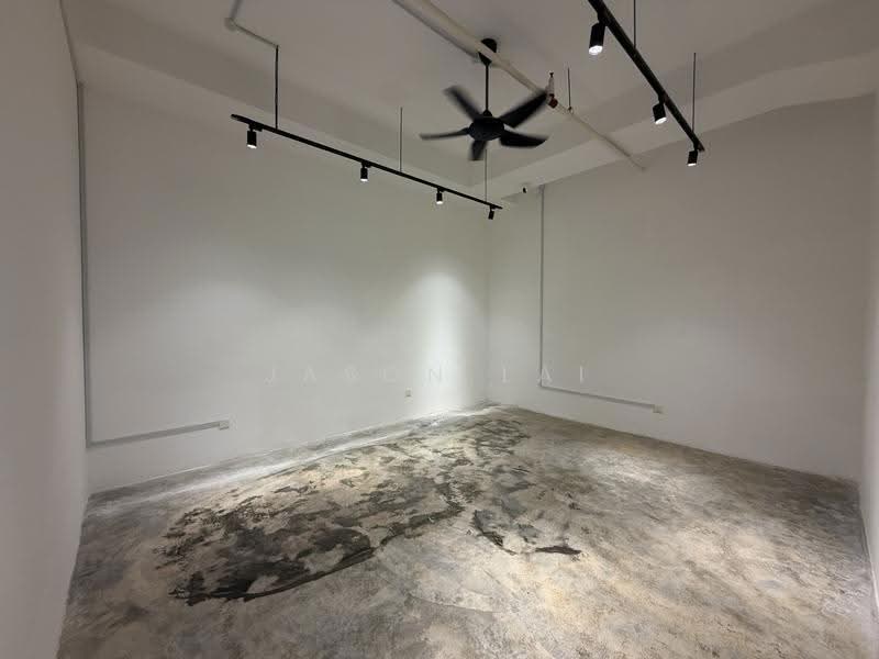 Shop / Office for Rent in Jalan Klang Lama (Old Klang Road) (Kuala Lumpur) - Jason Lai - Interior - PropertyGuru.com.my