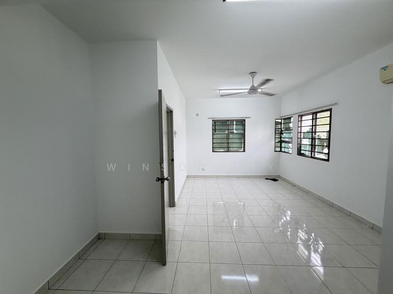 Rumah Berkembar untuk Dijual di Taman Tasik Semenyih (Semenyih) - Winson Tay - Living Room - PropertyGuru.com.my