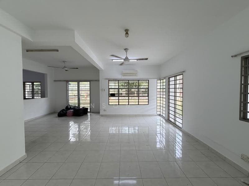 Semi-Detached House for Rent in Taman Tasik Semenyih (Semenyih) - Winson Tay - PropertyGuru.com.my