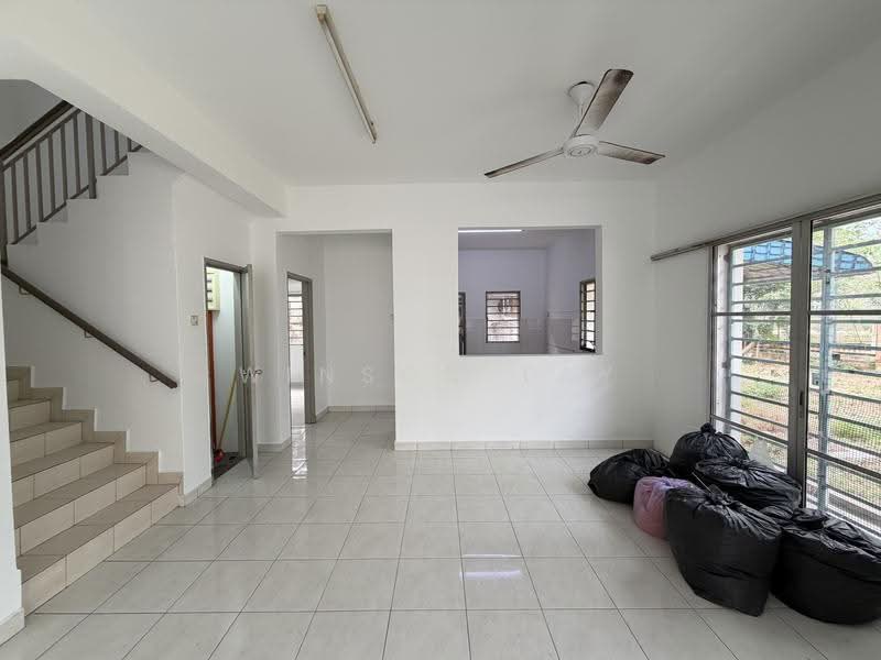 Semi-Detached House for Rent in Taman Tasik Semenyih (Semenyih) - Winson Tay - PropertyGuru.com.my