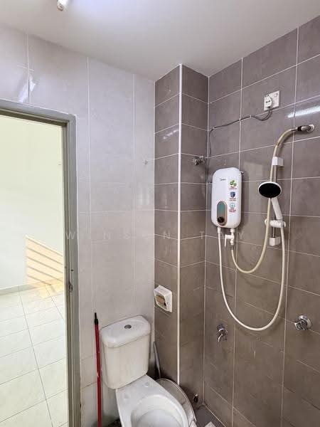 Semi-Detached House for Rent in Taman Tasik Semenyih (Semenyih) - Winson Tay - PropertyGuru.com.my