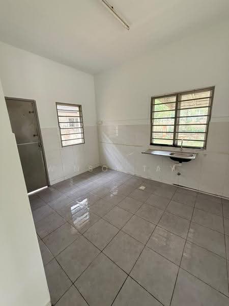 Semi-Detached House for Rent in Taman Tasik Semenyih (Semenyih) - Winson Tay - Kitchen - PropertyGuru.com.my