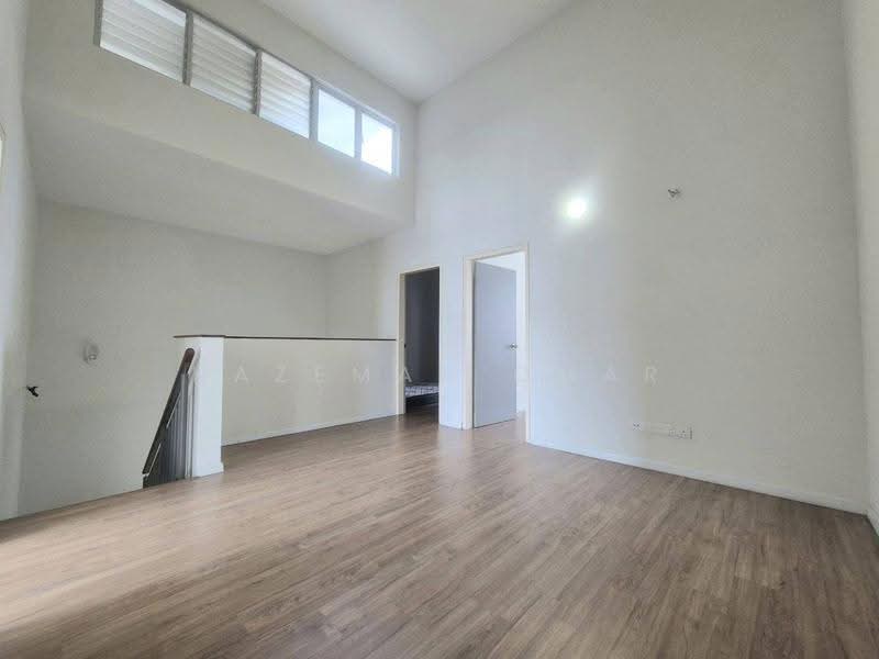 Rumah Teres 2-Tingkat untuk Dijual di Bangi (Selangor) - Hazeman Omar - Living Room - PropertyGuru.com.my