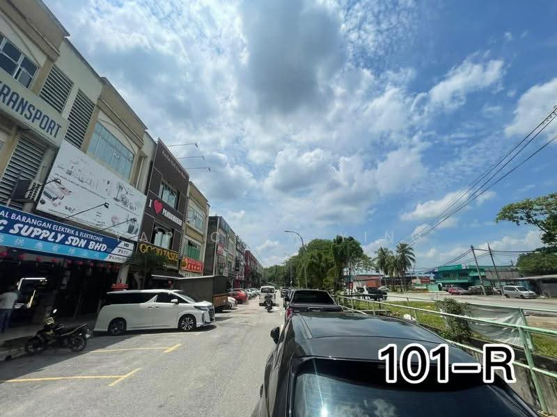 Shop for Rent in Pandamaran (Klang) - Yap Chew Ying - Exterior - PropertyGuru.com.my