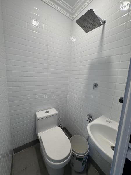 Rumah Berkembar untuk Dijual di Taman Melawati (Ulu Kelang) - Zana Zakri - Bathroom - PropertyGuru.com.my