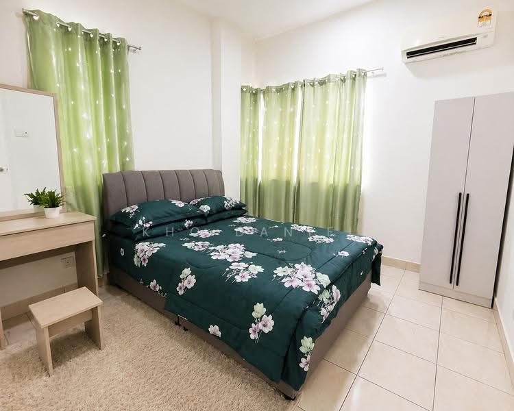 Kondominium untuk Dijual di Lagoon Suites - Kho Daniel - Bedroom - PropertyGuru.com.my
