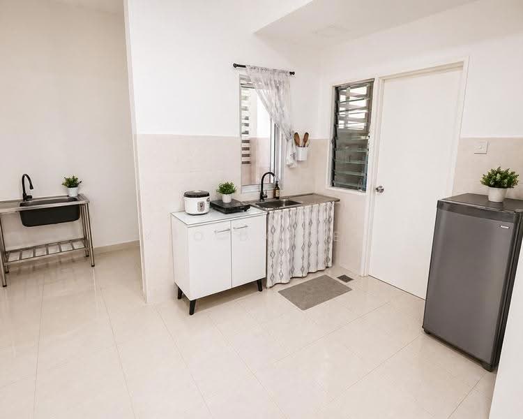 Kondominium untuk Dijual di Lagoon Suites - Kho Daniel - Kitchen - PropertyGuru.com.my