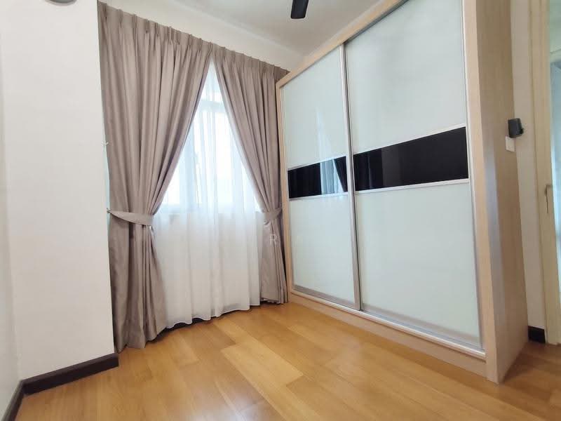 Kediaman Servis untuk Disewa di Isola - Flora T - PropertyGuru.com.my