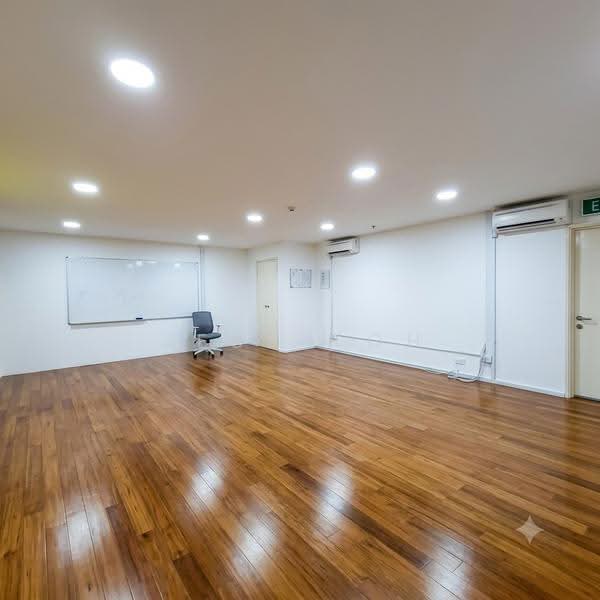 Pejabat untuk Disewa di KL City Centre (Kuala Lumpur) - Jess Toh - Interior - PropertyGuru.com.my