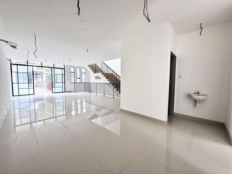 Vila Berkembar untuk Dijual di Ampang (Selangor) - Zana Zakri - PropertyGuru.com.my