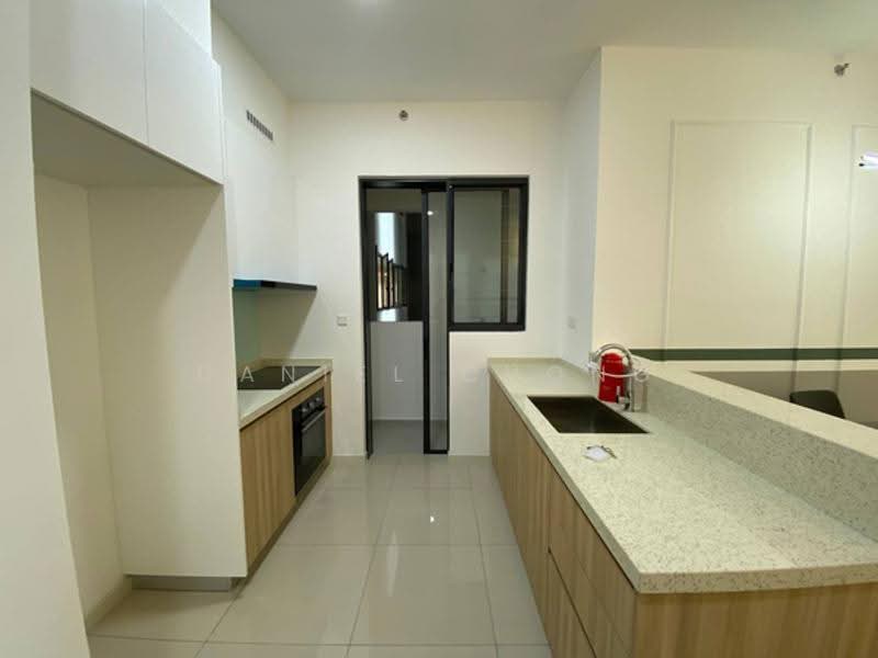 Service Residence for Sale at Southlink - Daniel Chong - Kitchen - PropertyGuru.com.my