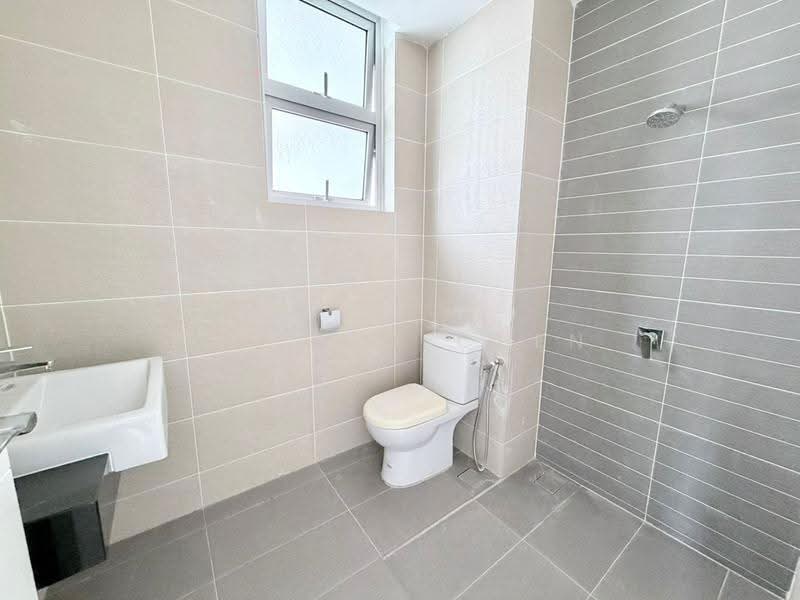 Condominium for Sale at Sandilands - Lee Xue Chen - Bathroom - PropertyGuru.com.my