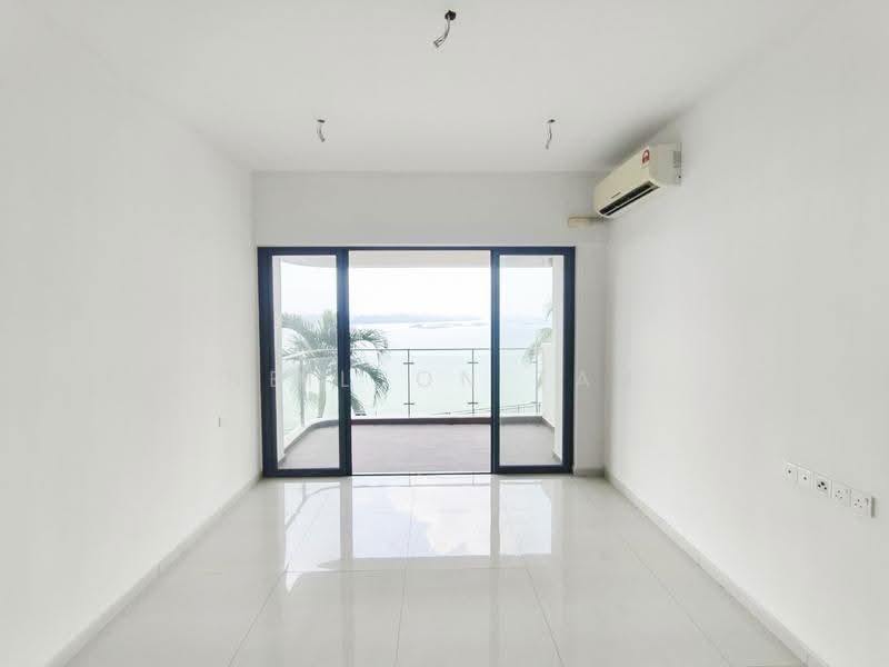 Kondominium untuk Dijual di Kings Bay @ Country Garden Danga Bay - Neilson Tan - Balcony - PropertyGuru.com.my
