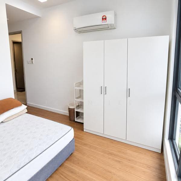 Kondominium untuk Disewa di Vivo Residential Suites - Jason Lee - Bedroom - PropertyGuru.com.my