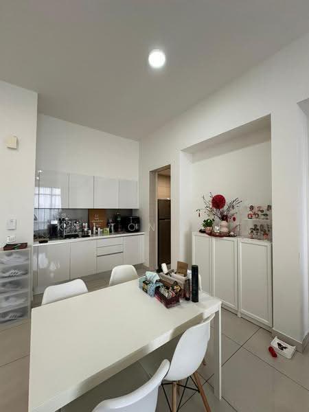 Kediaman Servis untuk Disewa di The Park Sky Residence - Kelton Seet - Kitchen - PropertyGuru.com.my