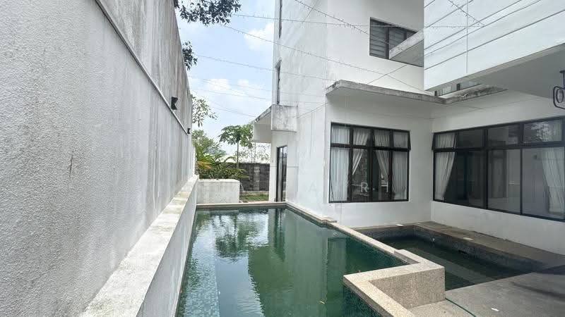 Semi-Detached House for Rent in Ampang Jaya (Ampang) - Zana Zakri - PropertyGuru.com.my