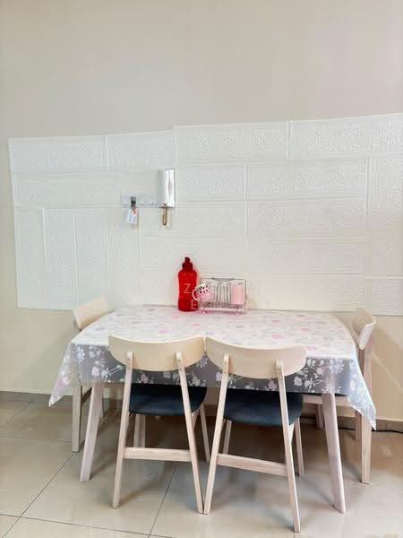 Service Residence for Rent at i-SOHO @ i-City - Nazrin Affendy - Dining Room - PropertyGuru.com.my