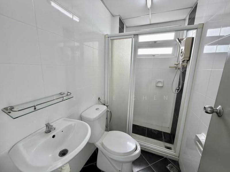 Condominium for Sale at The Spring - Lee Xue Chen - Bathroom - PropertyGuru.com.my
