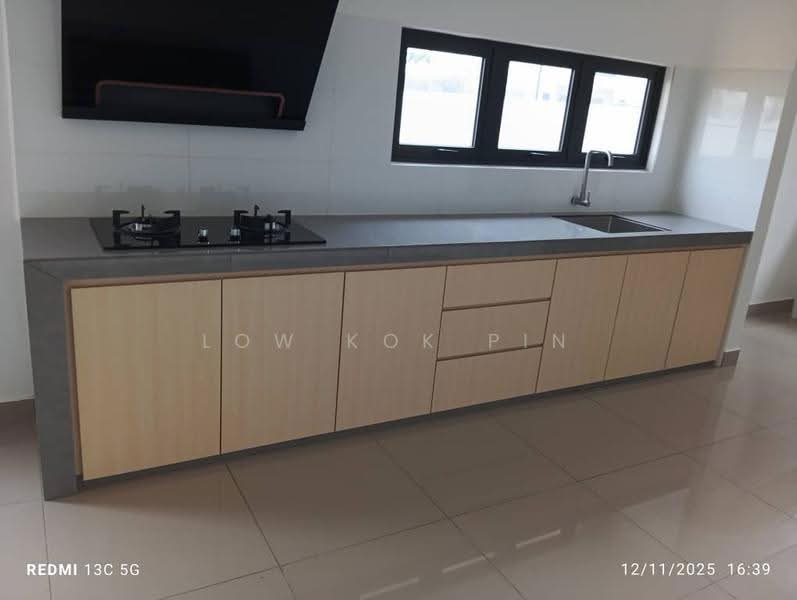 2-storey Terraced House for Rent in Cyberjaya (Selangor) - Low Kok Pin - Kitchen - PropertyGuru.com.my