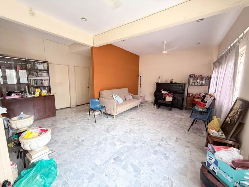 Bungalow House for Sale in Sea Park (Petaling Jaya) - Max Loh - Living Room - PropertyGuru.com.my