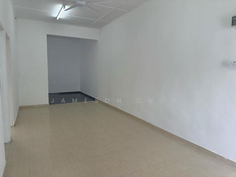 Rumah Teres 1-Tingkat untuk Dijual di Taman Universiti (Skudai) - Jameson Choo - PropertyGuru.com.my
