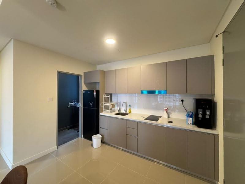 Kediaman Servis untuk Dijual di 8th & Stellar - Jaycie Hew - Kitchen - PropertyGuru.com.my