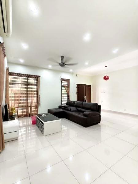 Rumah Kluster untuk Dijual di Taman Seri Austin (Tebrau) - Calvin Lee - PropertyGuru.com.my
