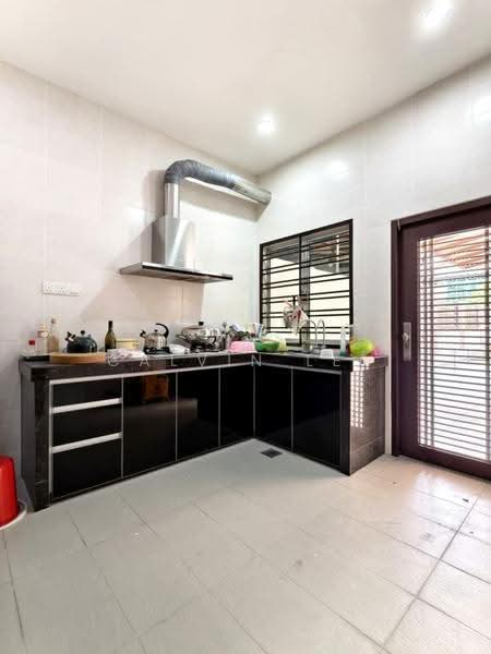 Rumah Kluster untuk Dijual di Taman Seri Austin (Tebrau) - Calvin Lee - PropertyGuru.com.my