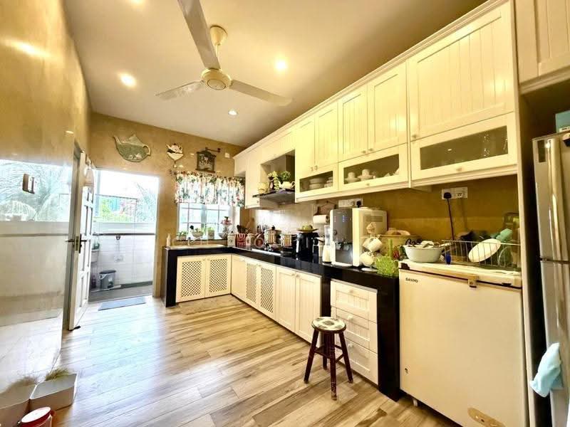 Rumah Berkembar untuk Dijual di KL City Centre (Kuala Lumpur) - ChaoLim . - Kitchen - PropertyGuru.com.my