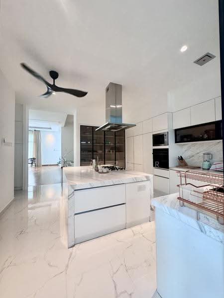 Rumah Berkembar untuk Dijual di Taman Melawati (Ulu Kelang) - Zana Zakri - Kitchen - PropertyGuru.com.my