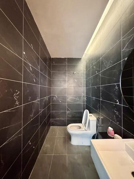 Rumah Berkembar untuk Dijual di Taman Melawati (Ulu Kelang) - Zana Zakri - Bathroom - PropertyGuru.com.my