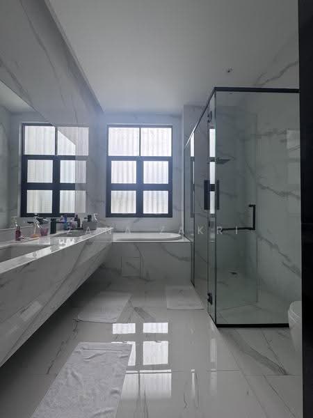 Rumah Berkembar untuk Dijual di Taman Melawati (Ulu Kelang) - Zana Zakri - Bathroom - PropertyGuru.com.my