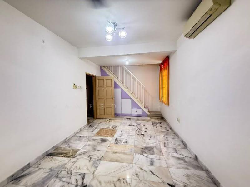 2-storey Terraced House for Sale in Taman Tan Sri Yaacob (Johor Bahru) - Jameson Choo - Interior - PropertyGuru.com.my