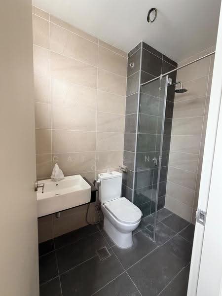 Semi-Detached House for Sale in Taman Sutera Utama (Skudai) - Catherine Ong - Bathroom - PropertyGuru.com.my