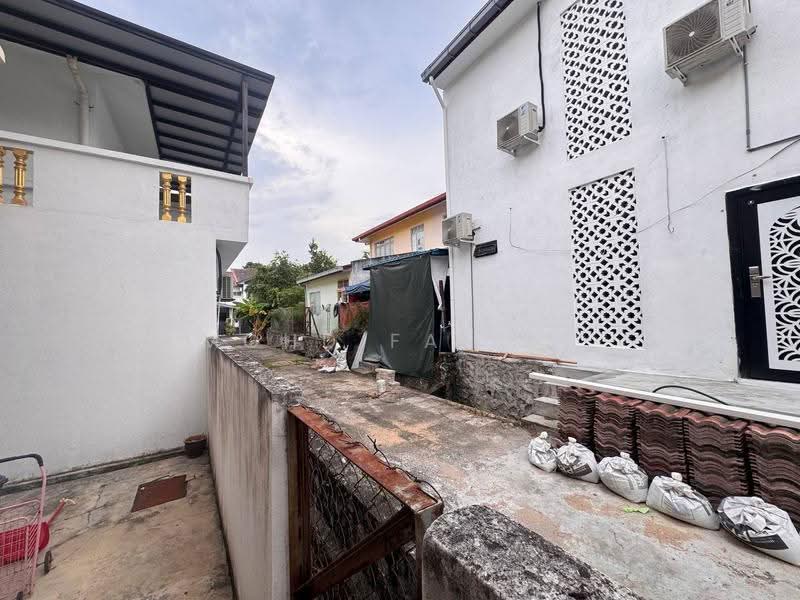 2-storey Terraced House for Sale in Bandar Baru Bangi (Selangor) - Mohd Faizal - Exterior - PropertyGuru.com.my