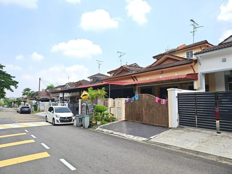 Rumah Teres 1-Tingkat untuk Dijual di Taman Setia Indah (Tebrau) - Michelle Tey - Exterior - PropertyGuru.com.my